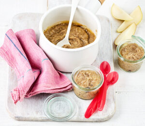 Chia Seed, Apple, Pear & Cinnamon Porridge